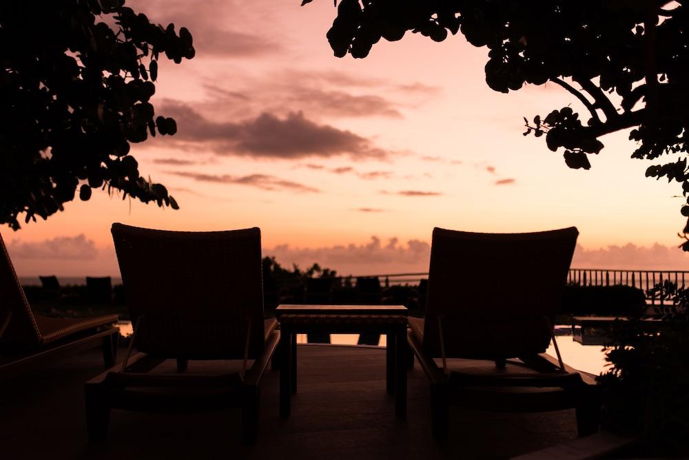 Vogal Luxury Beach Hotel & Spa Natal Exterior foto Sunset at the Four Seasons Resort