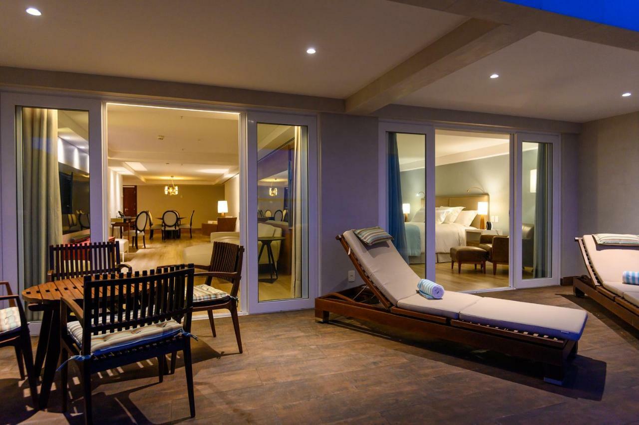 Vogal Luxury Beach Hotel & Spa Natal Exterior foto A suite at the hotel