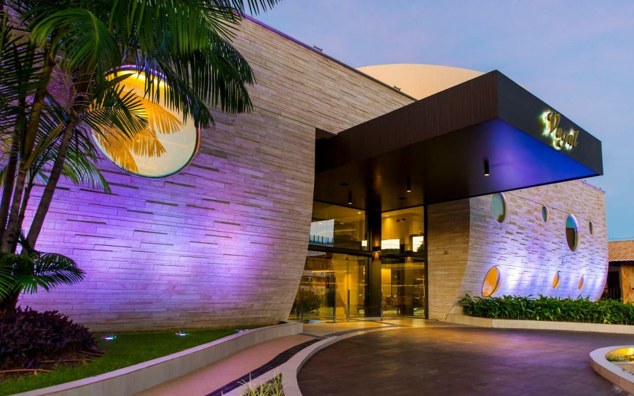 Vogal Luxury Beach Hotel & Spa Natal Exterior foto The entrance of the resort